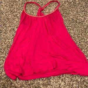 H & M tank